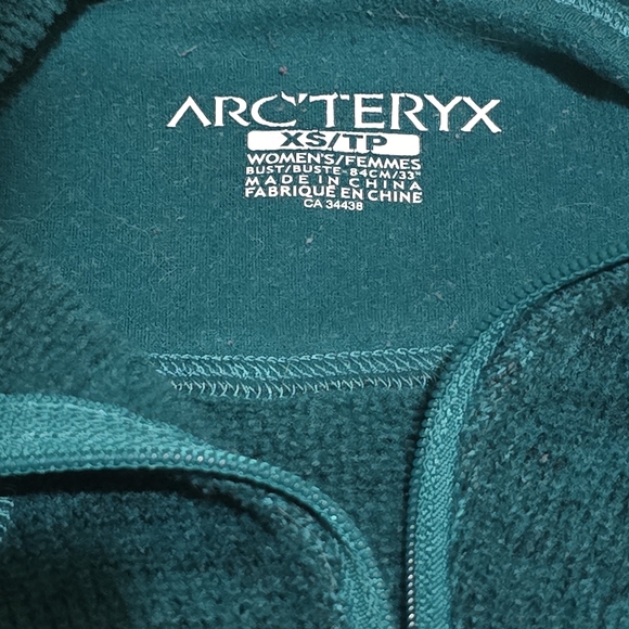 Arc’teryx Women’s Fleece Jacket - Picture 2 of 5